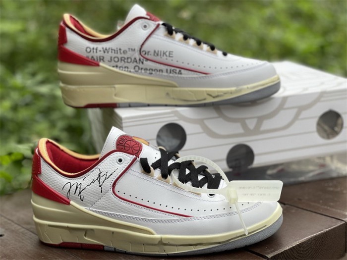 Authentic OFF-WHITE x Air Jordan 2 Low SP White ( with correct boxes)