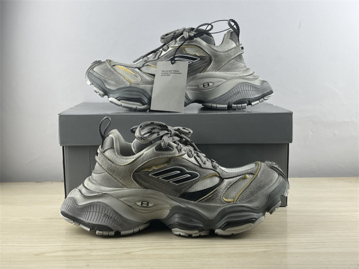 B 17FW Tripe-S High End Sneaker-450