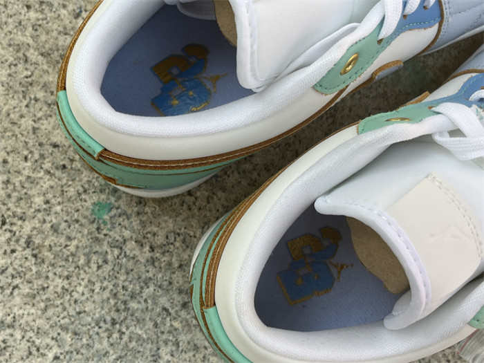 Authentic Air Jordan 1 Low SE “Emerald Rise”