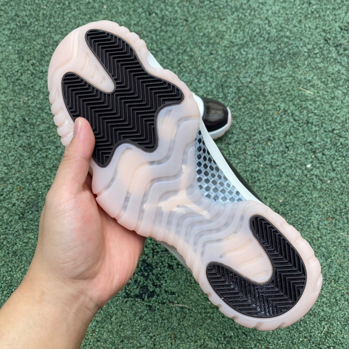 Authentic Air Jordan 11 WMNS “Neapolitan”