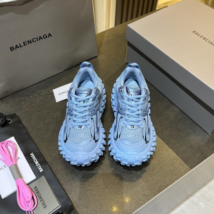 B 17FW Tripe-S High End Sneaker-400