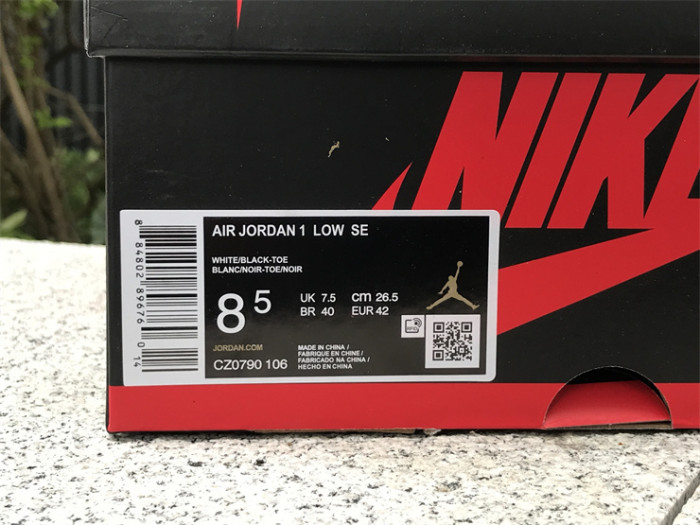 Authentic Air Jordan 1 Low “Black Toe”