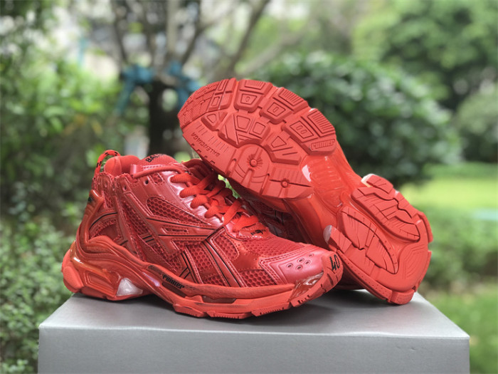 B 17FW Tripe-S High End Sneaker-378