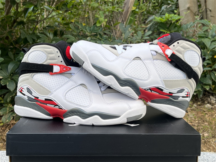 Authentic Air Jordan 8 Retro Bugs Bunny