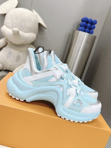 LV Women Shoes 1：1 Quality-903