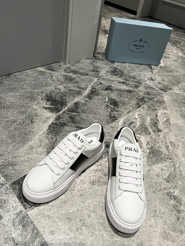 Prada women shoes 1：1 quality-360