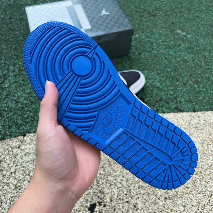 Authentic Air Jordan 1 Low  Quai 54  2024