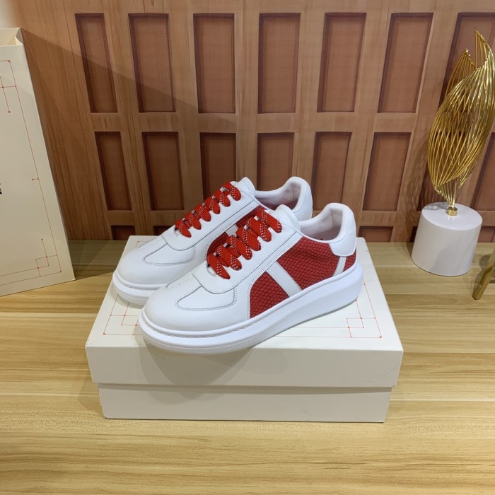 Alexander McQueen Women Shoes 1：1 quality-1021