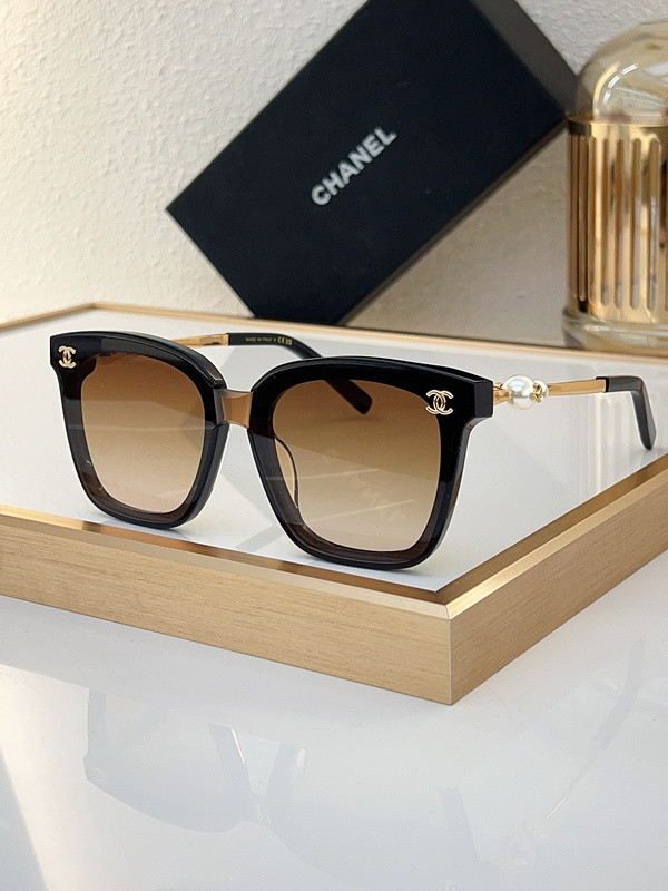 CHNL Sunglasses AAAA-4196