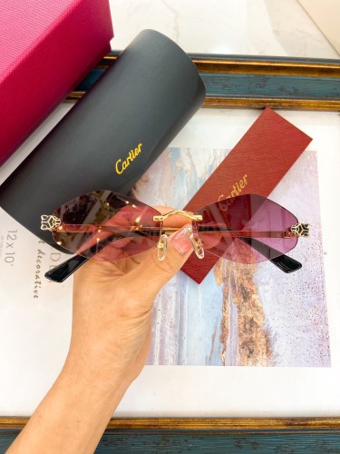Cartier Sunglasses AAAA-7572
