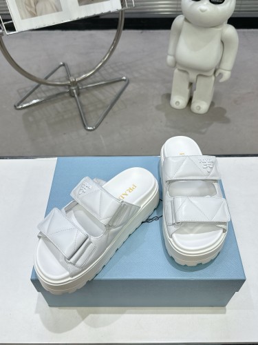 Prada women slippers 1：1 quality-117