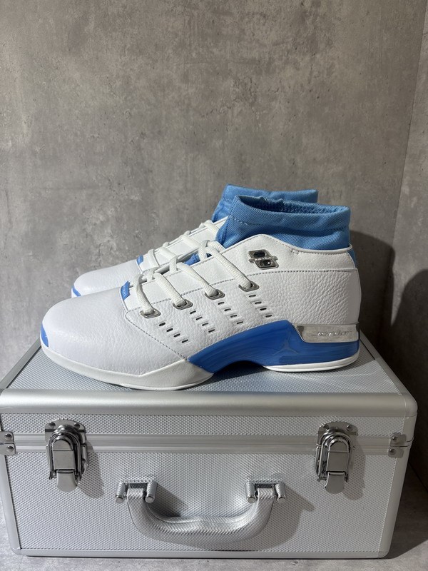 Authentic Air Jordan 17 Low “University Blue”  (with suitcase)