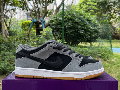 Authentic Nike SB Dunk Low Dark Smoke Grey