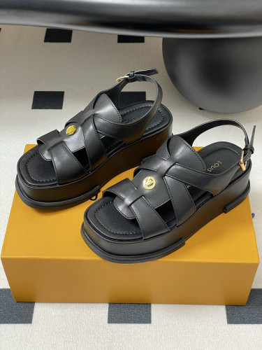 LV women Sandals 1：1 Quality-982