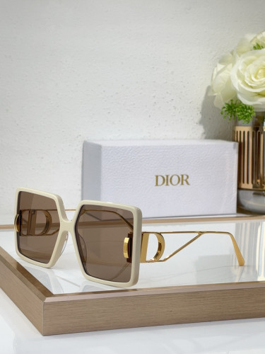 Dior Sunglasses AAAA-3520