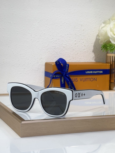 LV Sunglasses AAAA-6014