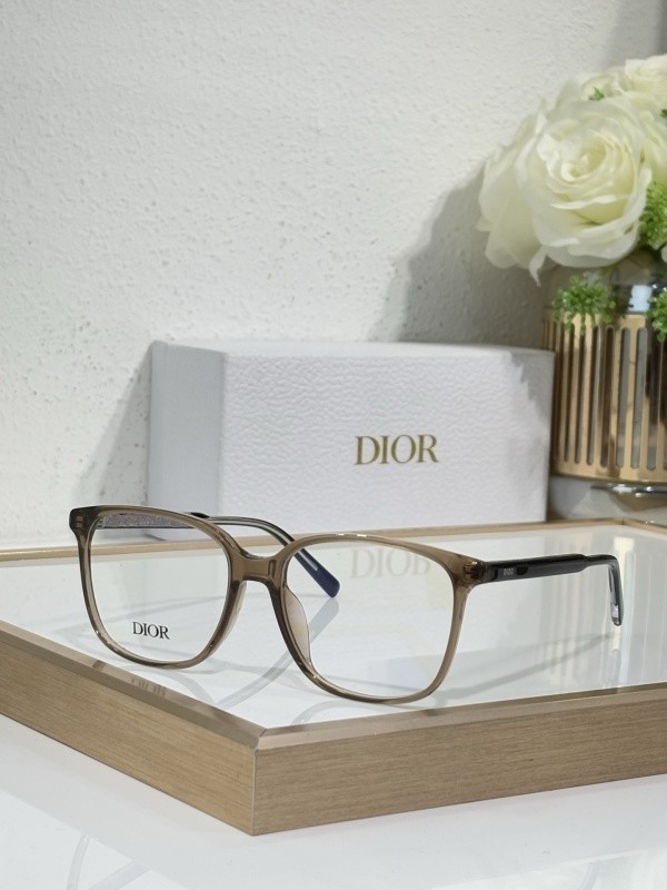 Dior Sunglasses AAAA-4082