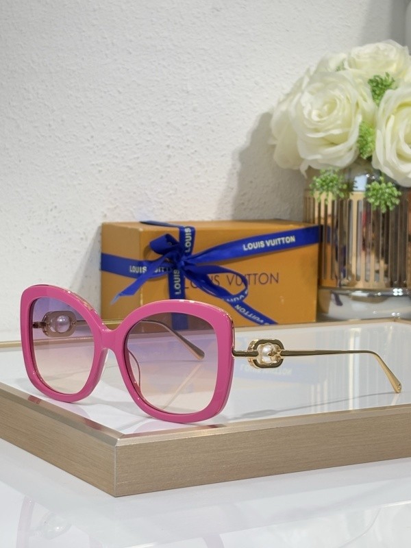 LV Sunglasses AAAA-6913