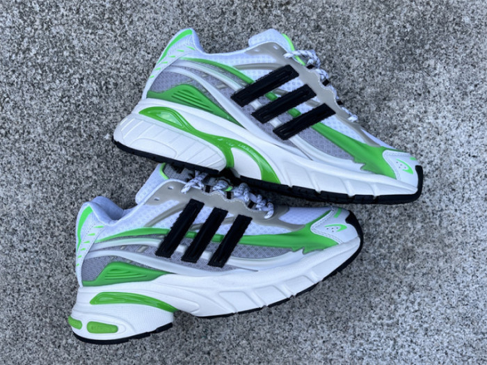 Pharrell Willams x AD Jellyfish-003
