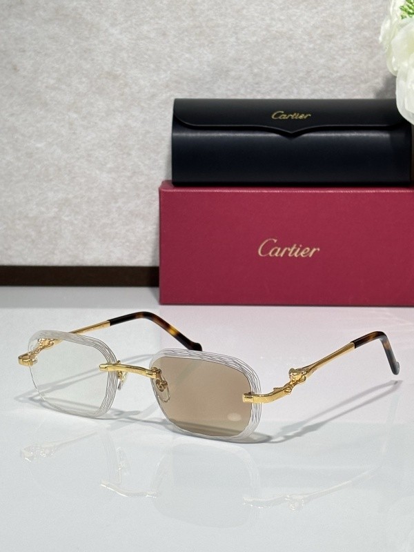 Cartier Sunglasses AAAA-10723