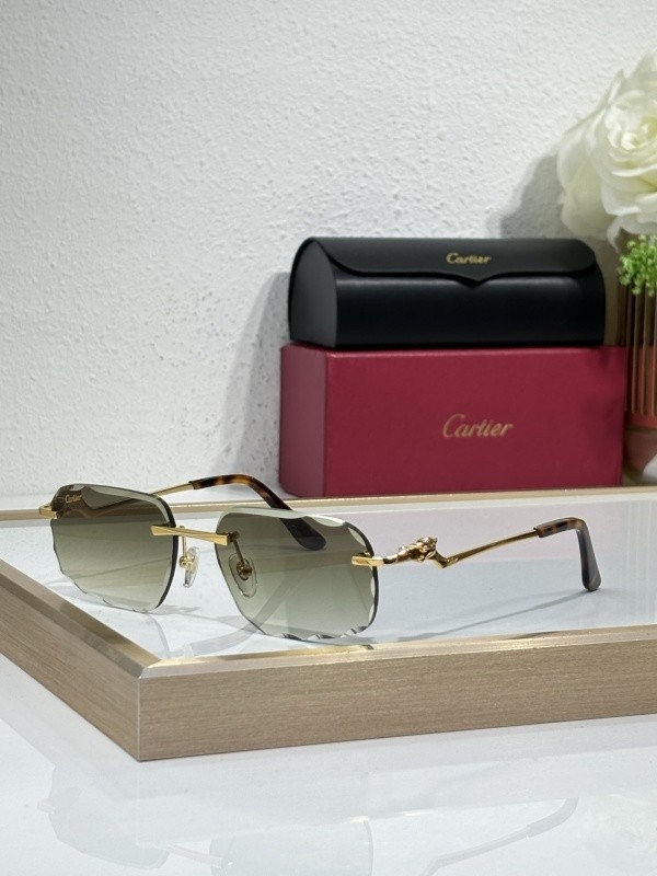 Cartier Sunglasses AAAA-8877