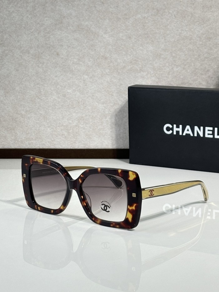 CHNL Sunglasses AAAA-6190