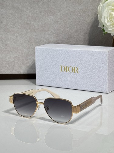 Dior Sunglasses AAAA-4512