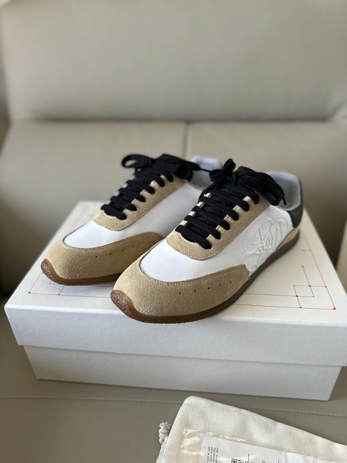 Alexander McQueen Women Shoes 1：1 quality-1136