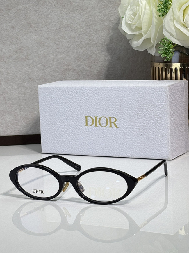 Dior Sunglasses AAAA-4799