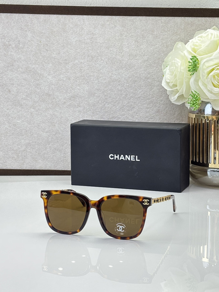CHNL Sunglasses AAAA-7151