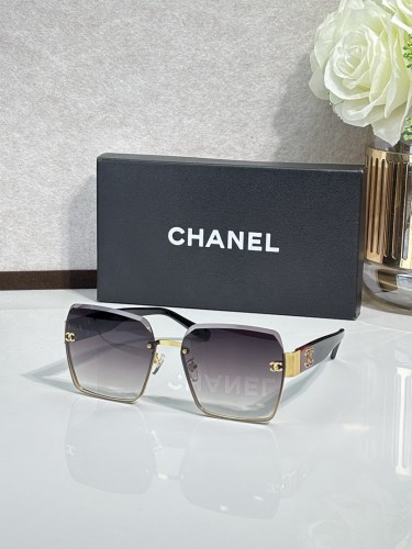 CHNL Sunglasses AAAA-7652