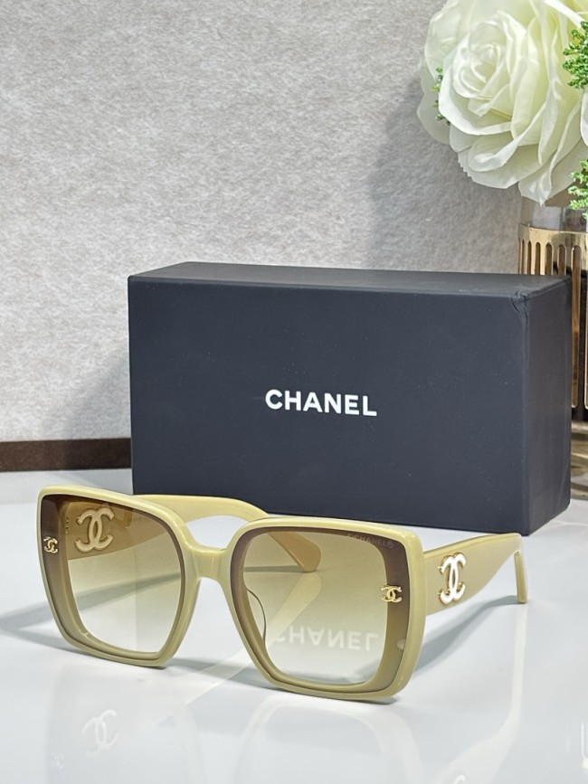 CHNL Sunglasses AAAA-6974