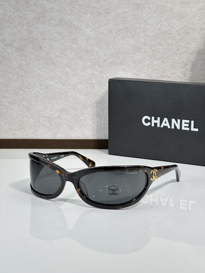 CHNL Sunglasses AAAA-6844