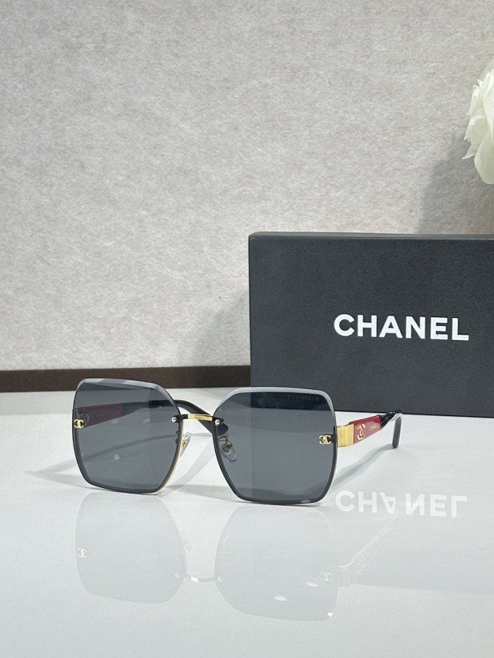 CHNL Sunglasses AAAA-6850