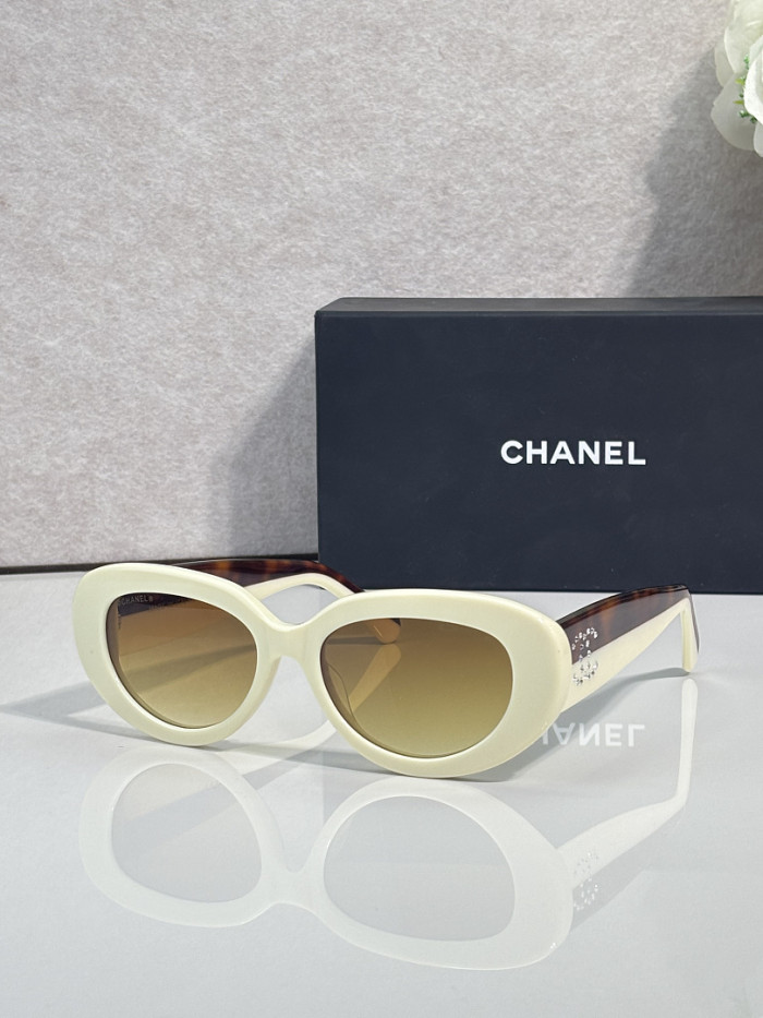 CHNL Sunglasses AAAA-7580