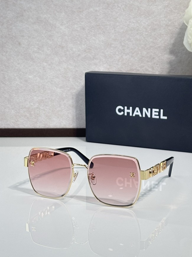 CHNL Sunglasses AAAA-7655