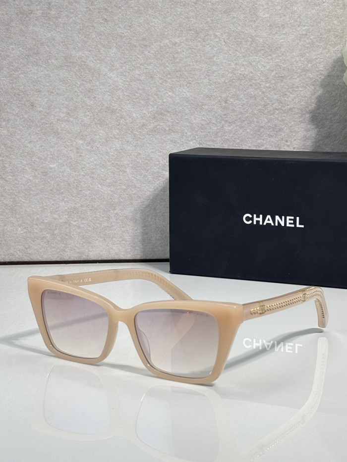 CHNL Sunglasses AAAA-7430