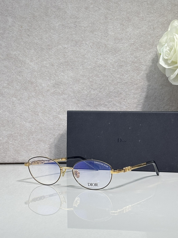 Dior Sunglasses AAAA-4843