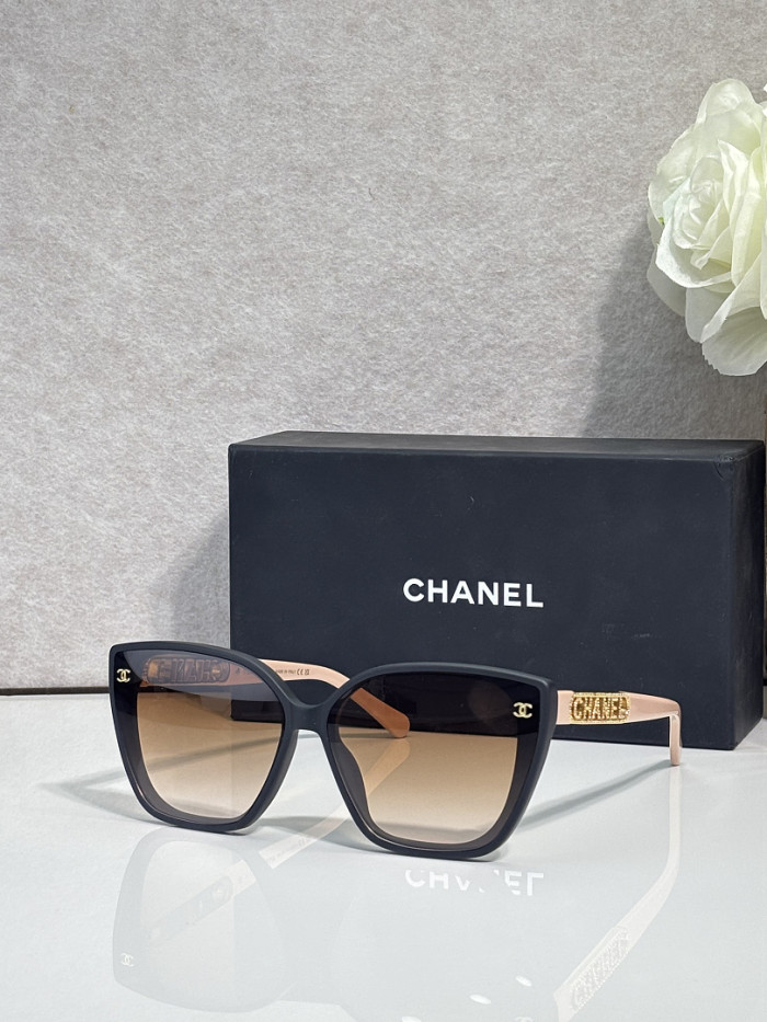 CHNL Sunglasses AAAA-7366