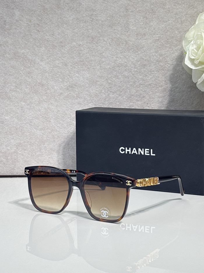 CHNL Sunglasses AAAA-7375