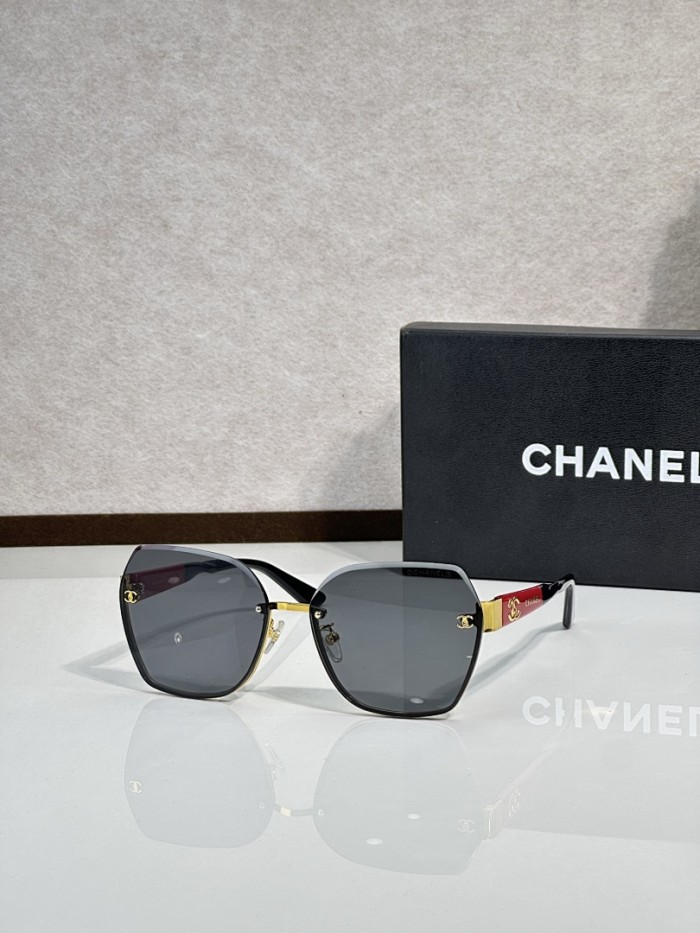 CHNL Sunglasses AAAA-6856