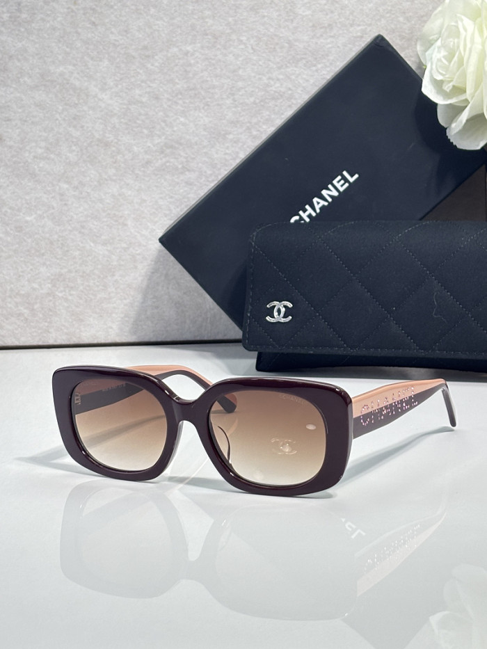 CHNL Sunglasses AAAA-7330