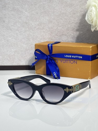 LV Sunglasses AAAA-7731