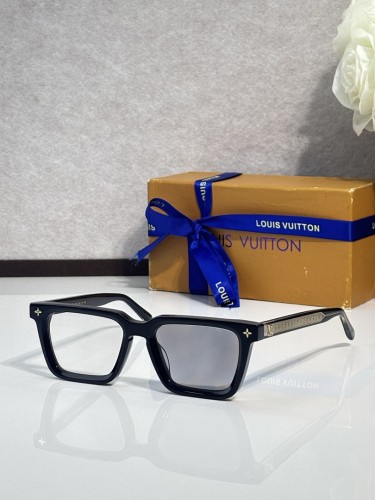 LV Sunglasses AAAA-7755