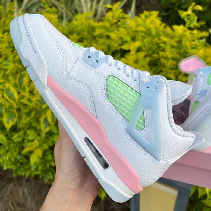 Authentic  Air Jordan 4 Retro Valentine's Day 2026
