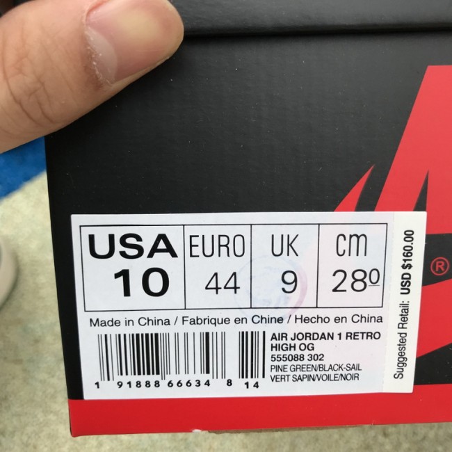 Authentic Air Jordan 1 Retro High OG “Pine Green”