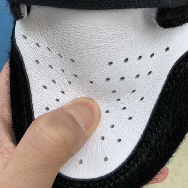 Authentic Air Jordan 1 Retro High OG WMNS “Panda”