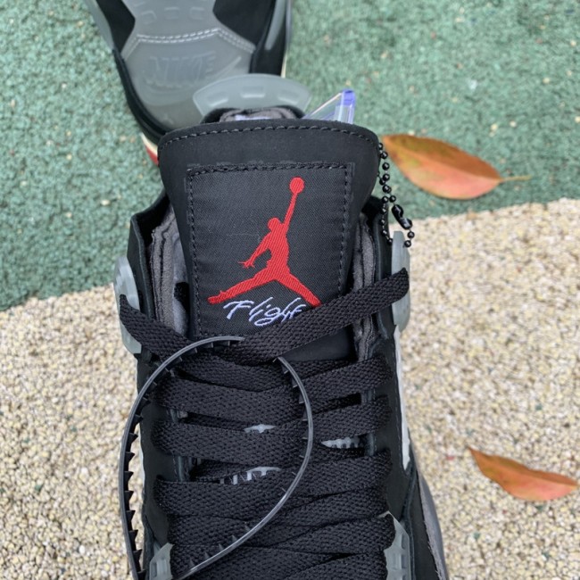 Authentic OFF WHITE x Air Jordan 4 “Bred”