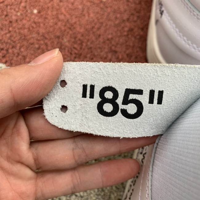 Authentic Off White x Air Jordan 1 Retro White