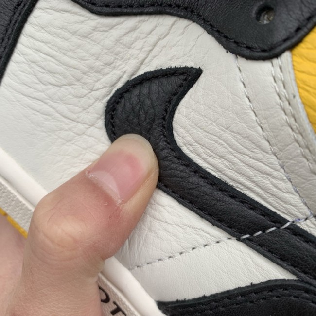 Authentic Air Jordan 1 Retro High Not for Resale Varsity Maize